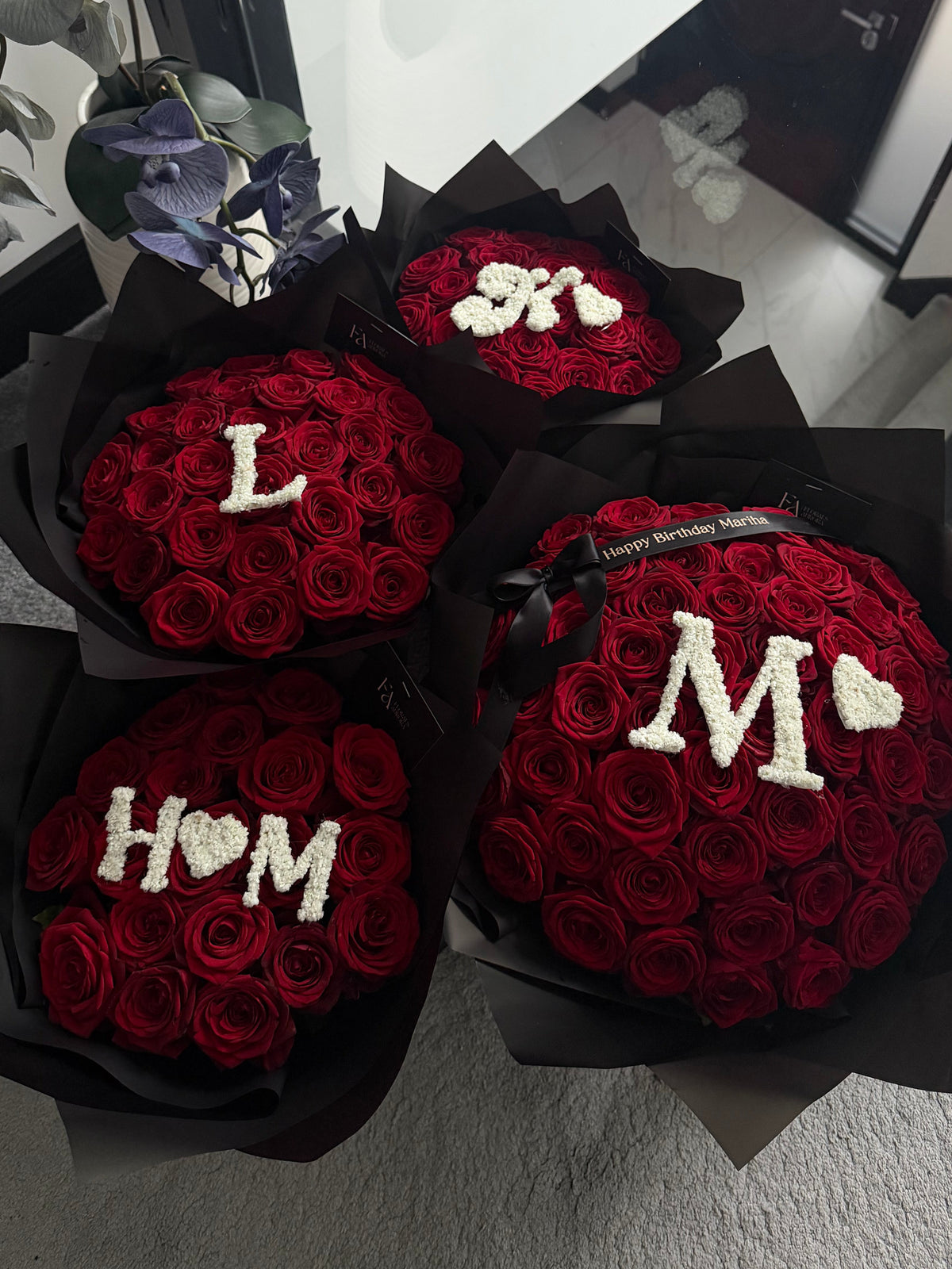 50 Roses inital A with delivery