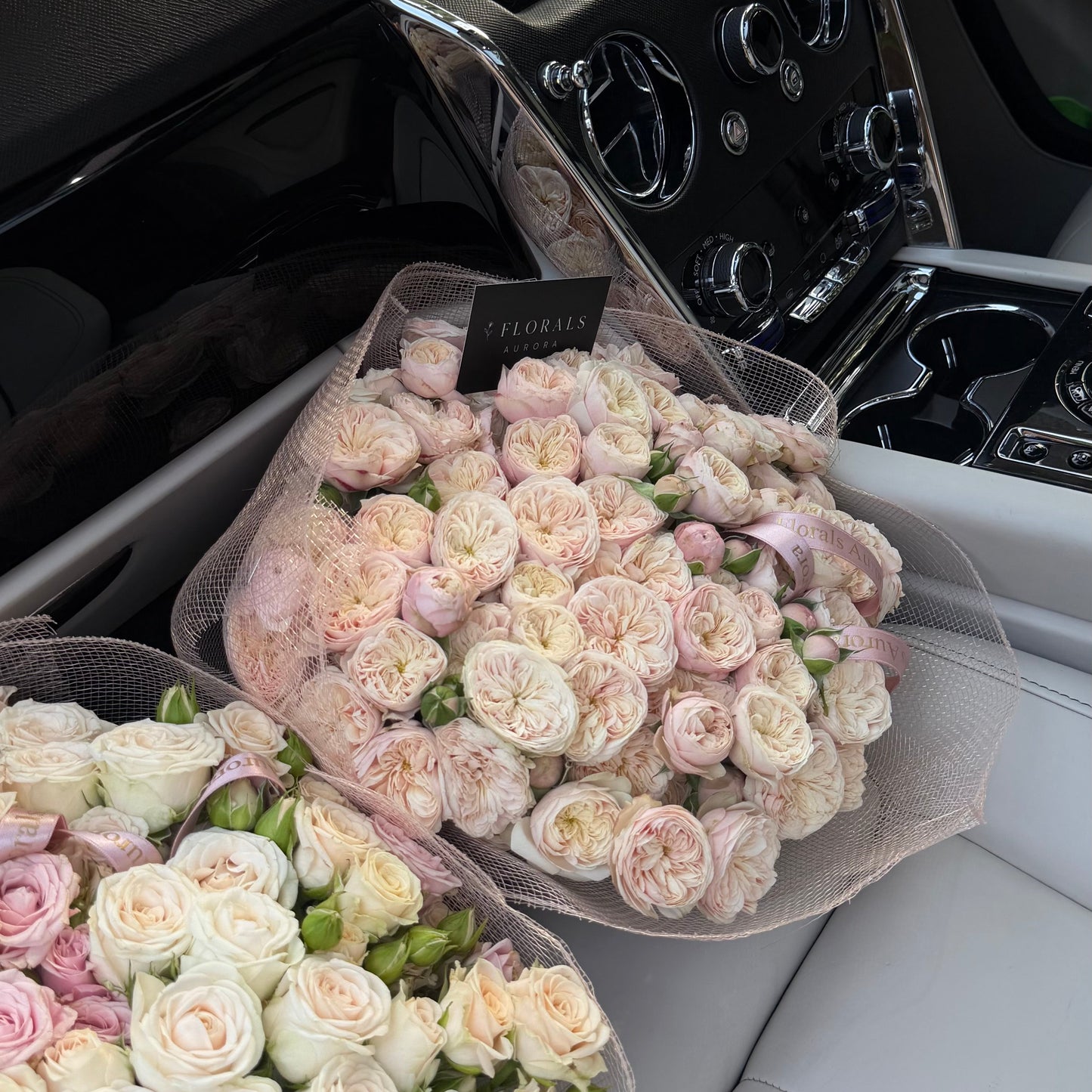 Garden pink spray roses